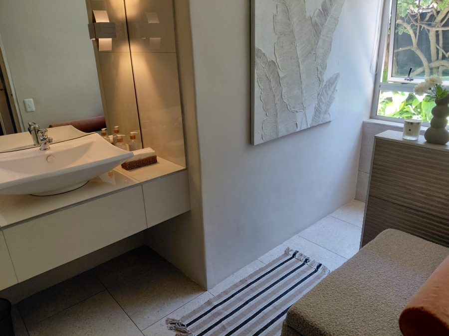 To Let 4 Bedroom Property for Rent in Greenways Golf Estate Western Cape